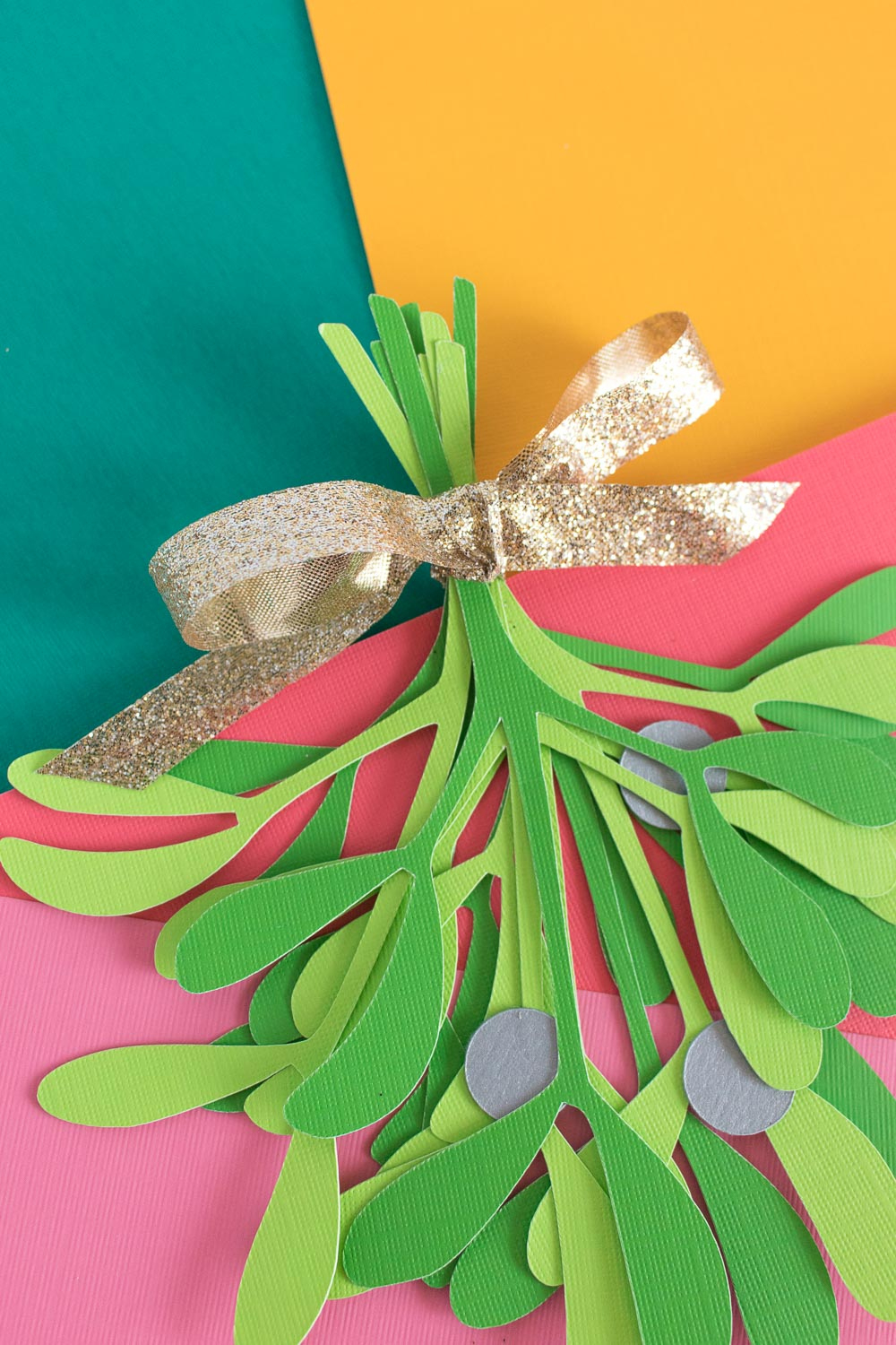 Simple Diy Paper Mistletoe (+ Free Printable!) | Club Crafted throughout Free Mistletoes Printable